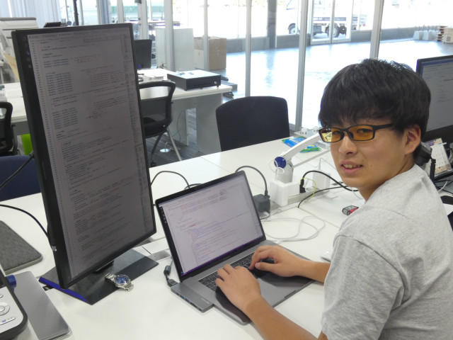 “ビーズクリエイト”の新人たちをご紹介。